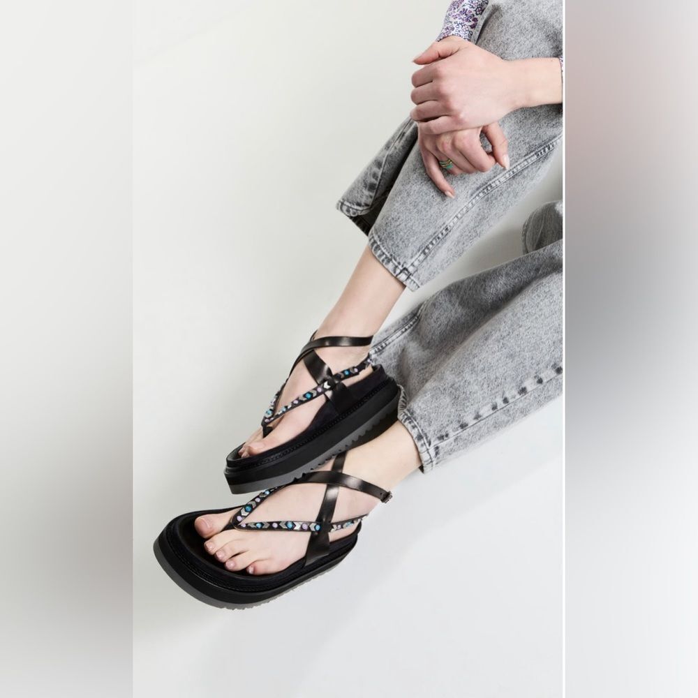 🎀 SSENSE AUTHENTIC Isabel Marant Ellham sandals 39
